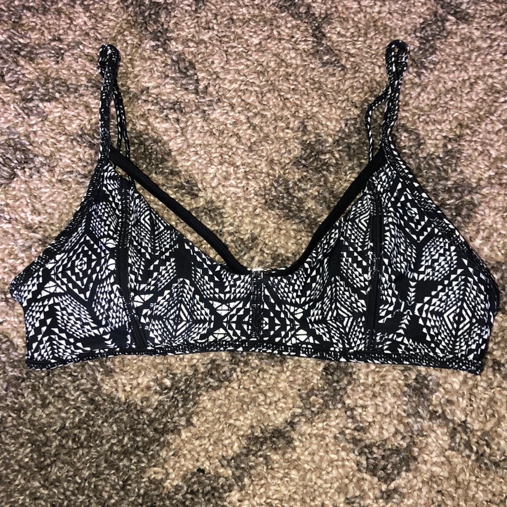 bikini top